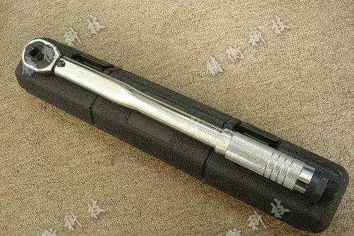 預置式扭矩扳手